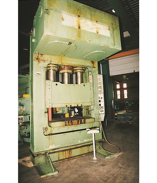 Hydraulic Presses/SMG HPU 500-1600/1150