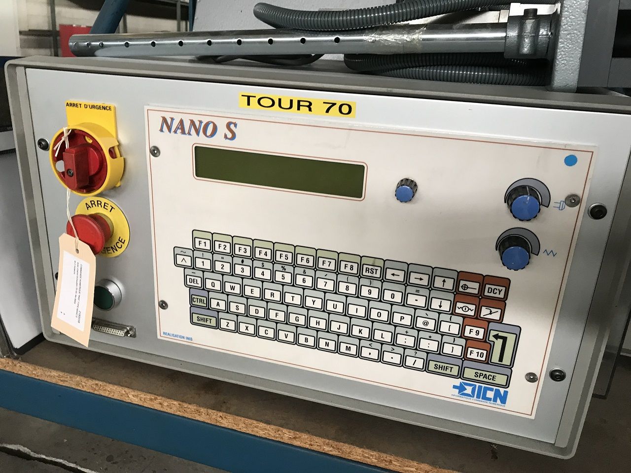 Lathes (CNC and Manual)/NUMERIC CONTROL INIS TYPE NANO S