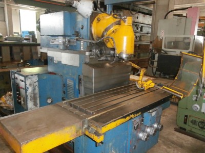 Milling/TOS FGS 32/40 T UNIVERSAL MILLING MACHINE