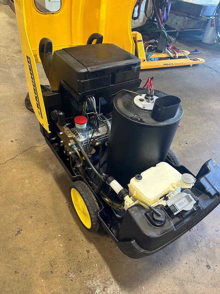 Washing and Degreasing/Used Karcher HDS-745M ECO Medium Class High-Pressure Cleaner (4356)