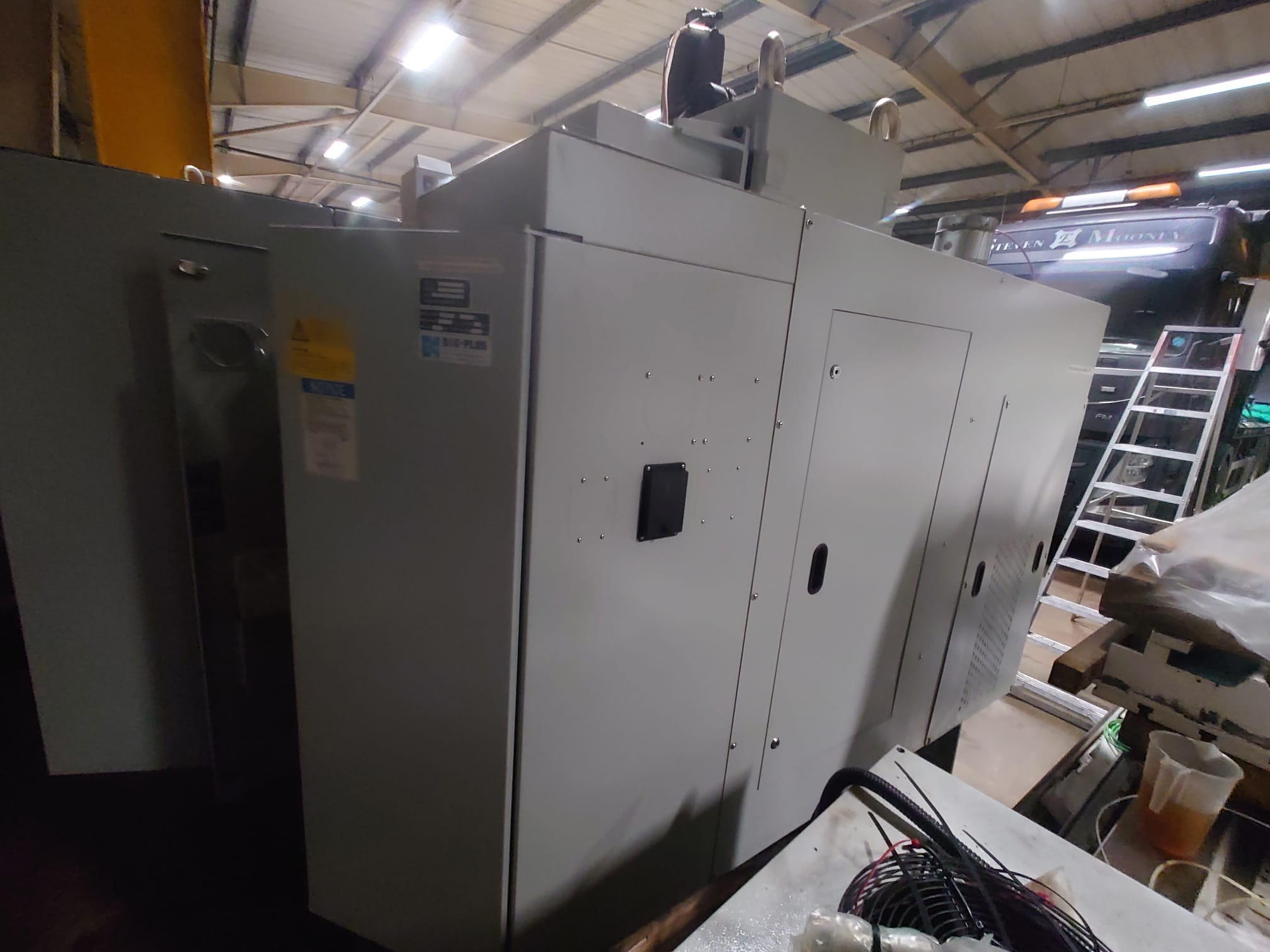Vertical Machining Centres/Used Dugard 1300 CNC Vertical Machining Centre (4448)