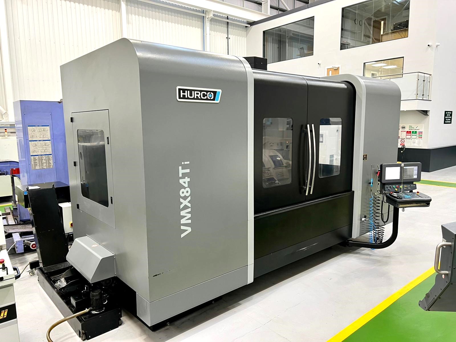 Vertical Machining Centres/HURCO VMX84Ti Vertical Machining Centre. WinMAX Control.