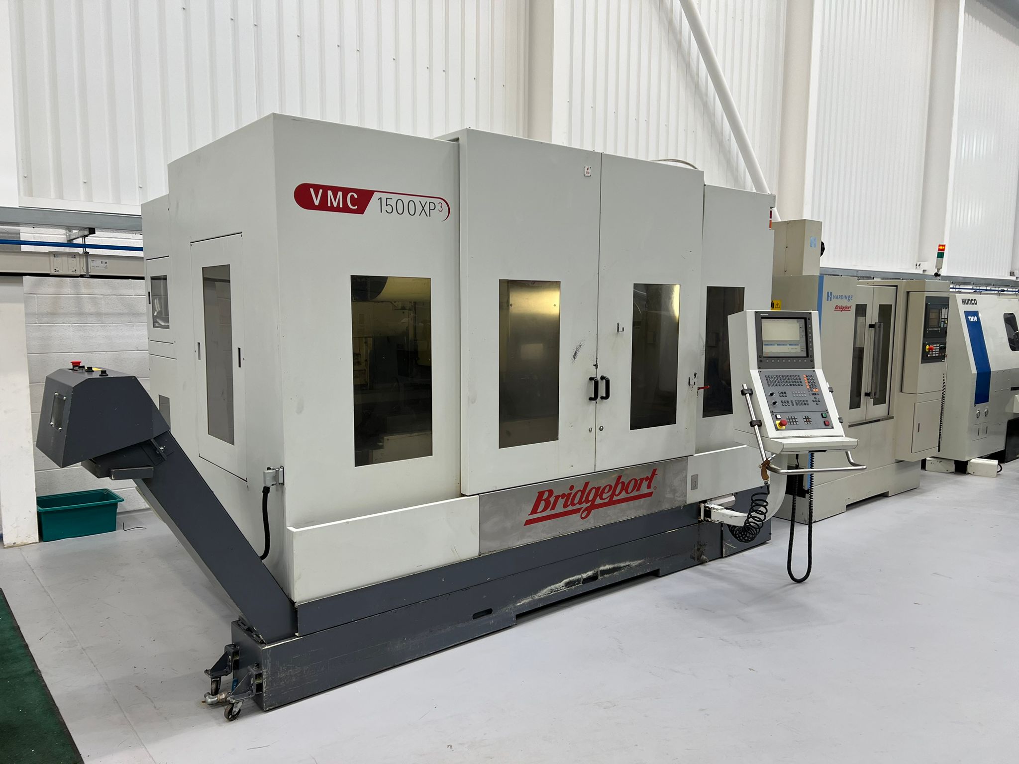 Vertical Machining Centres/HARDINGE BRIDGEPORT 1500 XP3 Vertical Machining Centre with Heidenhain iTNC 530 Control.