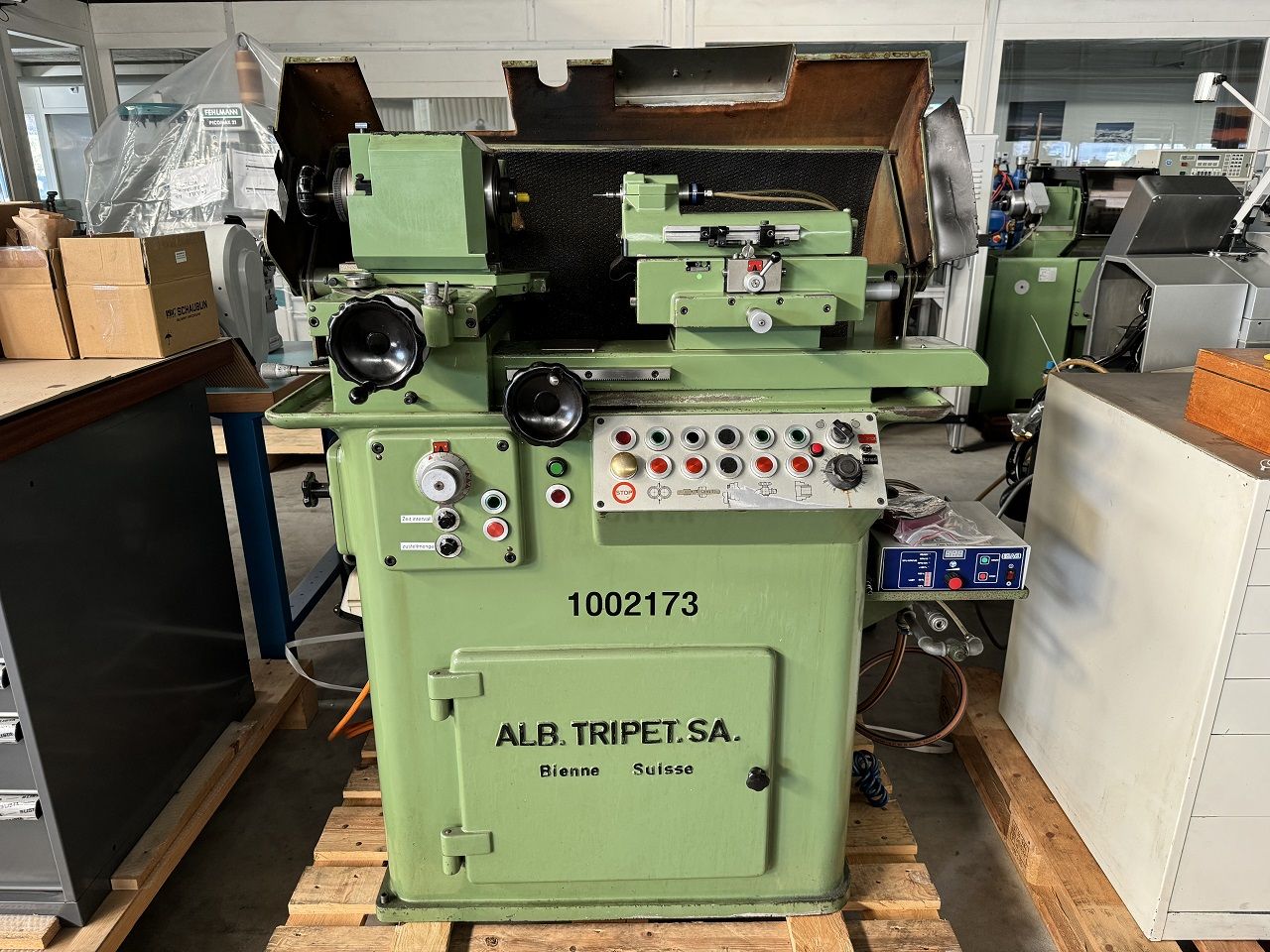 Cylindrical Grinders/CYLINDRICAL GRINDING MACHINE TRIPET TYPE MUR 100