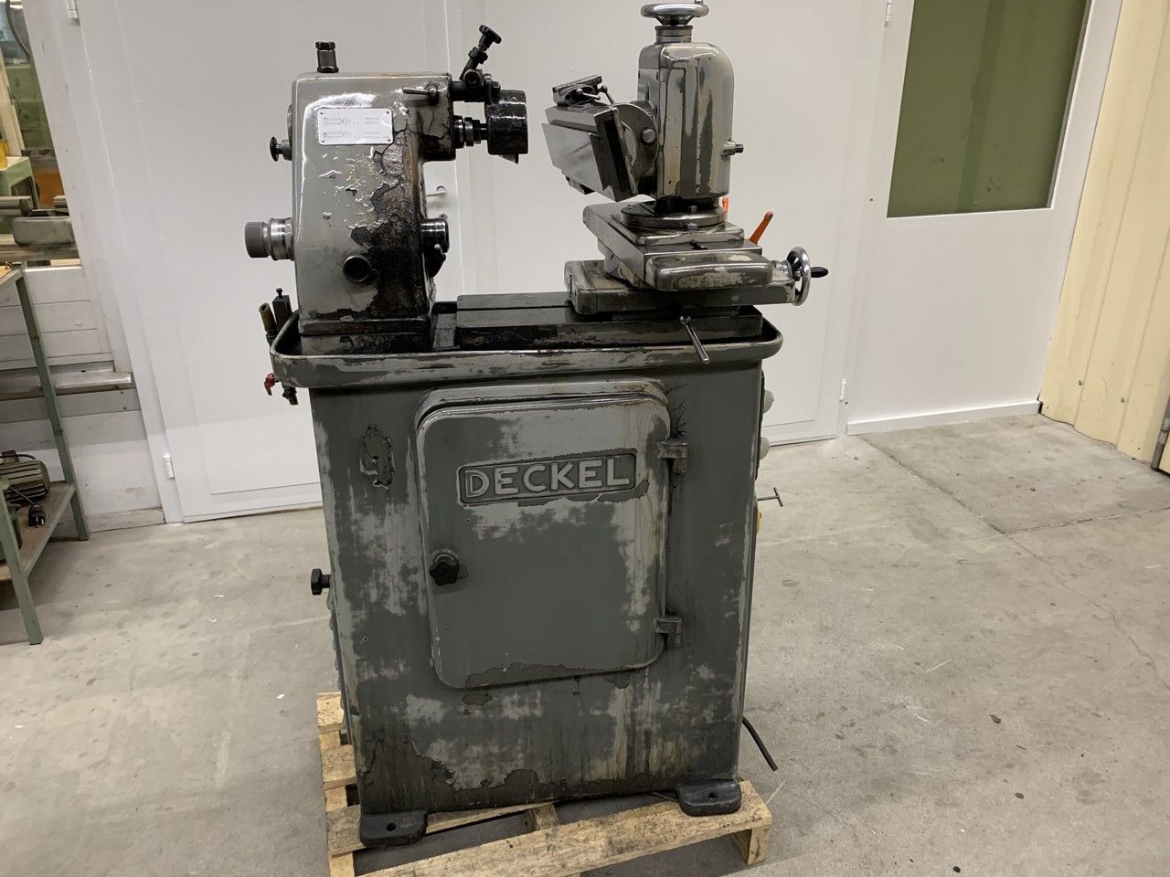 Grinding/GRINDING MACHINE DECKEL TYPE S-1