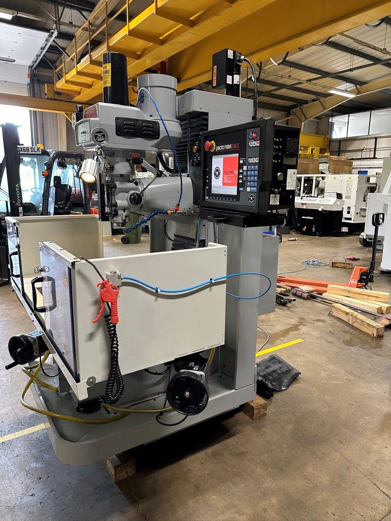 Bed Type Milling/Used XYZ ProtoTRAK SMX2500 CNC Bed Mill (4539)