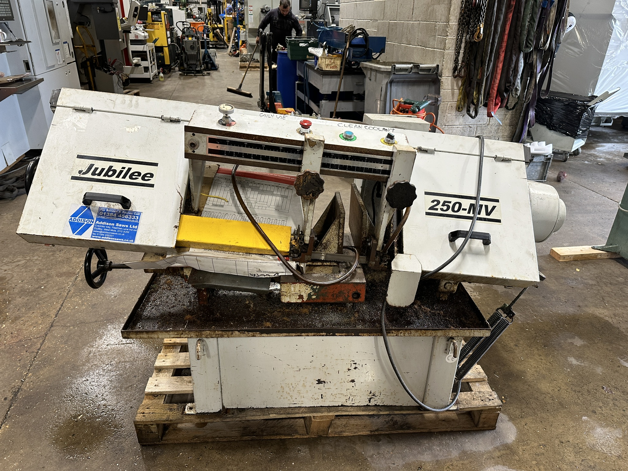 Horizontal Bandsaws/Used Jubilee 250MV Horizontal Bandsaw (4567)