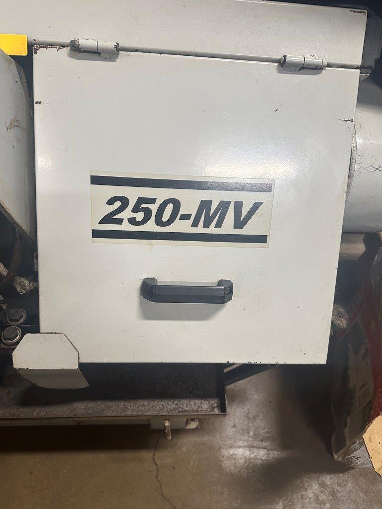 Horizontal Bandsaws/Used Jubilee 250MV Horizontal Bandsaw (4567)