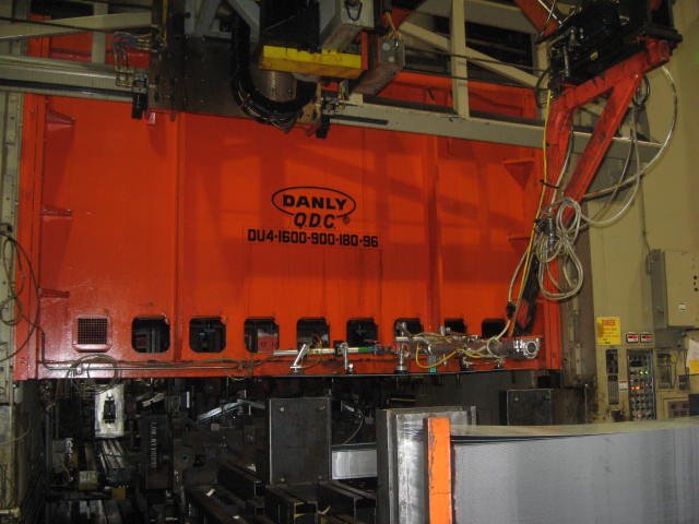 Presses (General)/Danly}