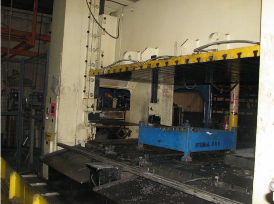 Presses (General)/Komatsu