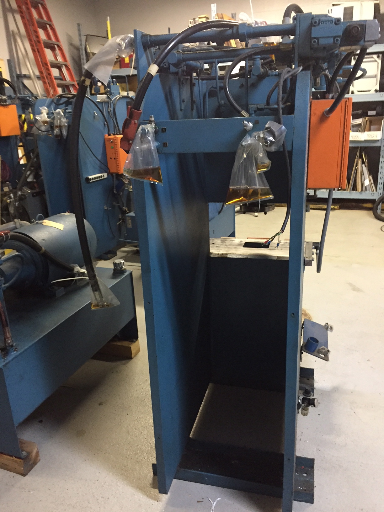 Hydraulic Presses/NEFFC-FRAME