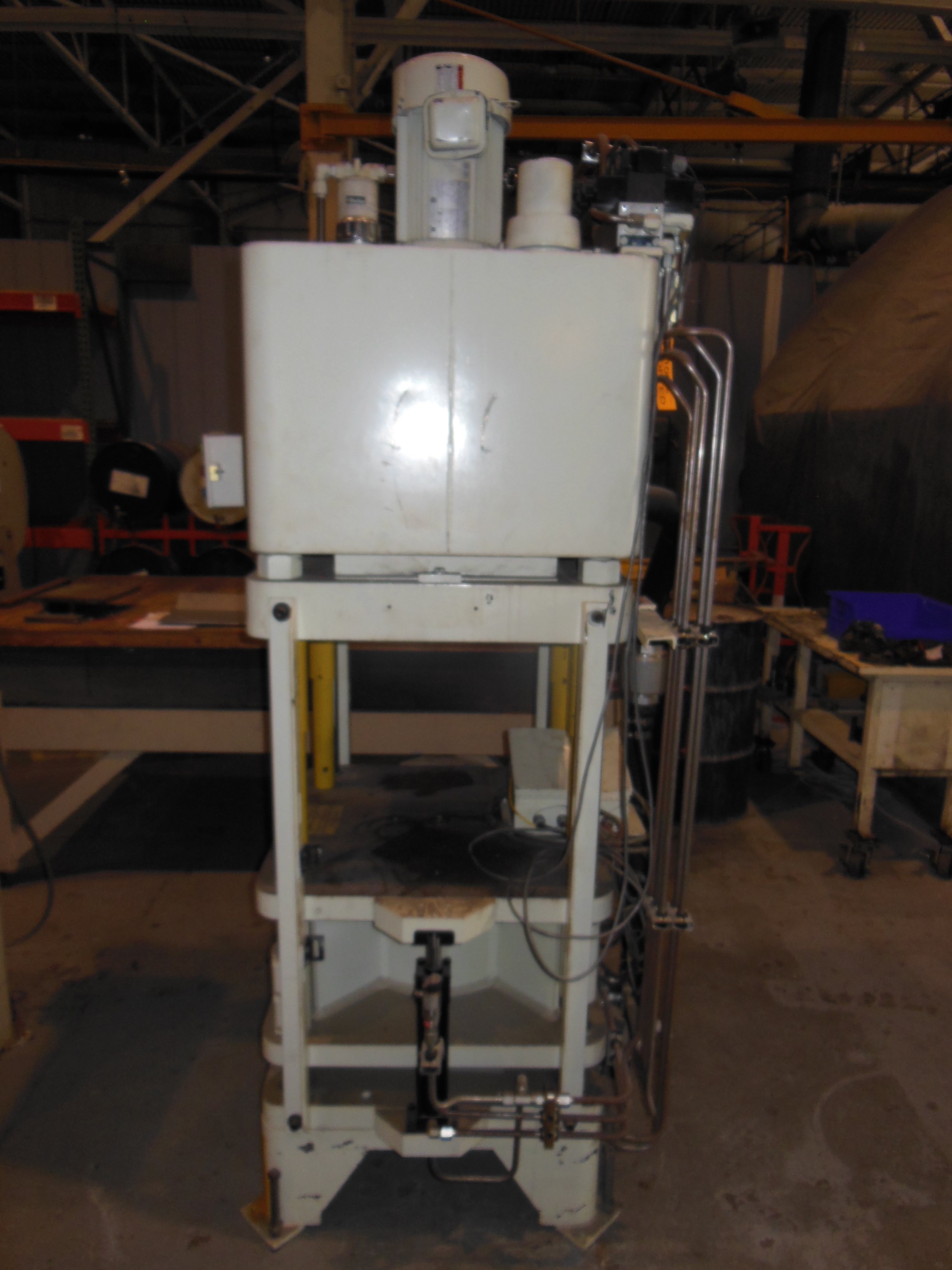 Hydraulic Presses/FISHER DYNAMICS