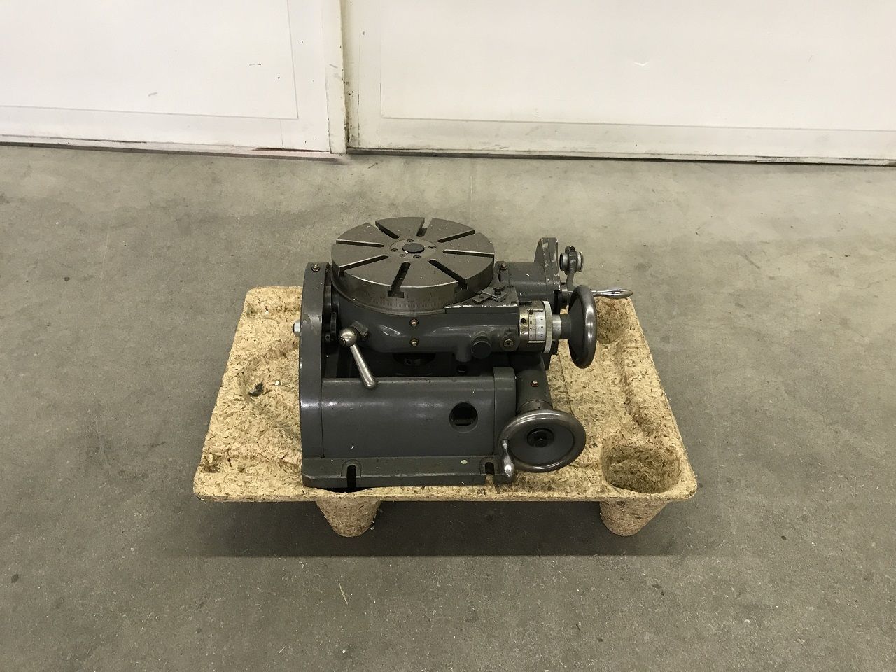 Spares & Accessories/CIRCULAR AND INCLINABLE TABLE HAUSER 200