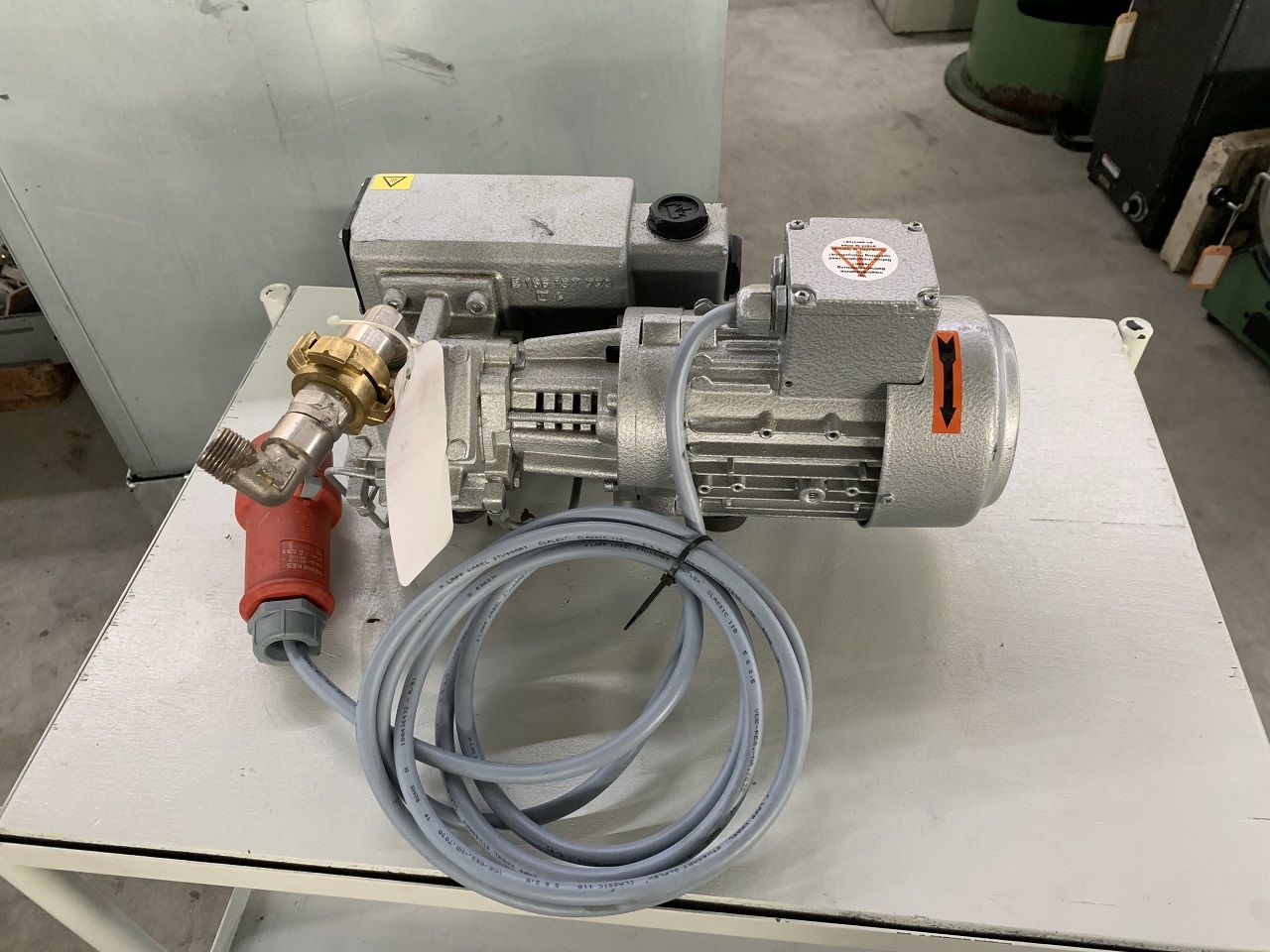 Miscellaneous/VACUUM PUMP BUSCH TYPE RA-0010 C