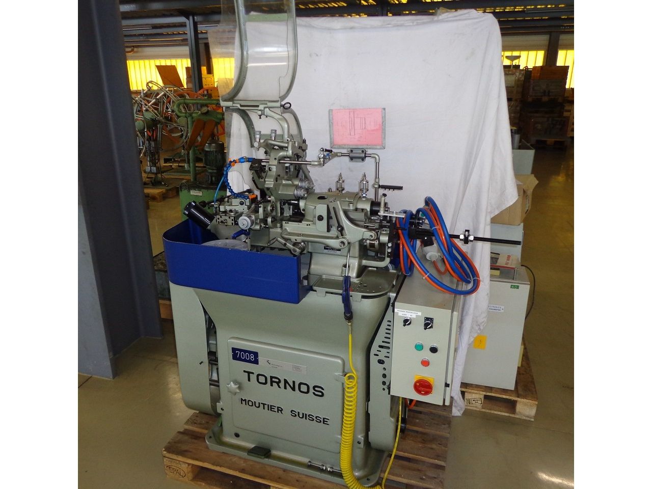 Automatics (General)/AUTOMATIC TURNING LATHE TORNOS TYPE M-7