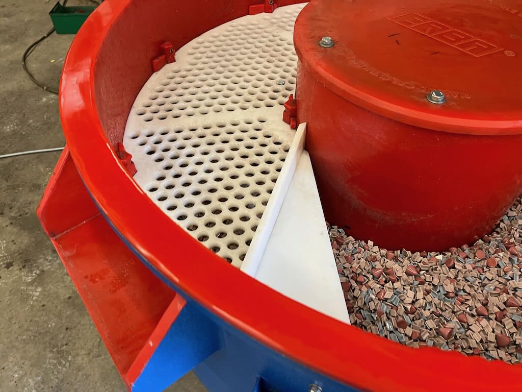 Finishing/EVP-A 350 Litre Vibratory Bowl Finishing Machine