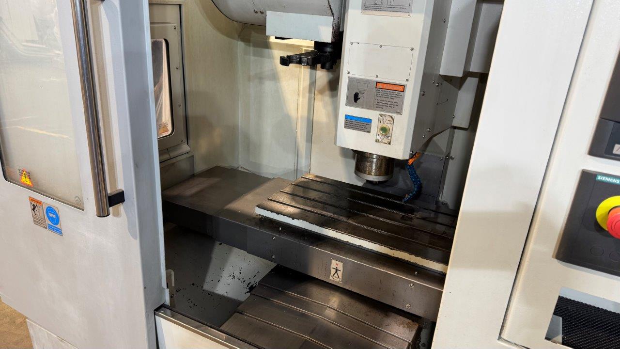 Vertical Machining Centres/Used XYZ 710 VMC (4648)