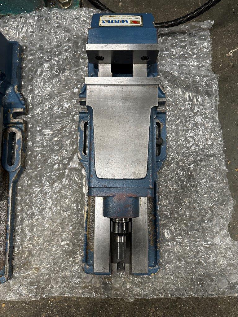 Vise/Used Vertex Hydraulic Machine Vice (4685)