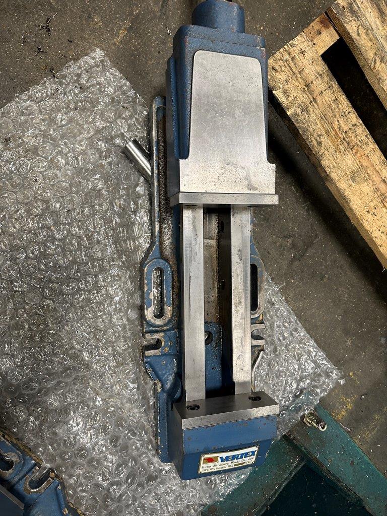 Vise/Used Vertex Hydraulic Machine Vice (4685)