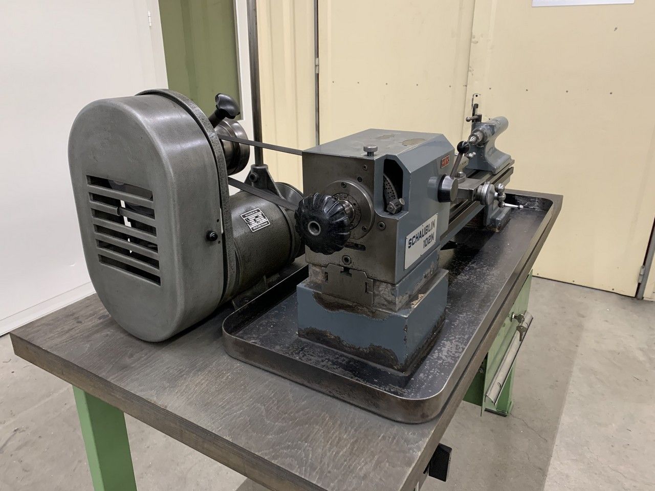 Lathes (CNC and Manual)/TOOLROOM LATHE SCHAUBLIN TYPE 102N TO W-20