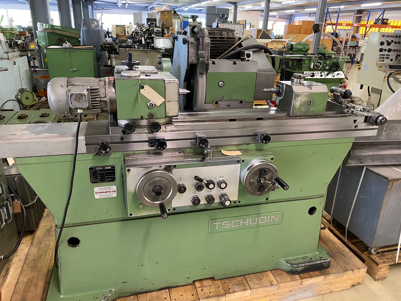 Cylindrical Grinders/TSCHUDIN HTG-610 CYLINDRICAL GRINDING MACHINE