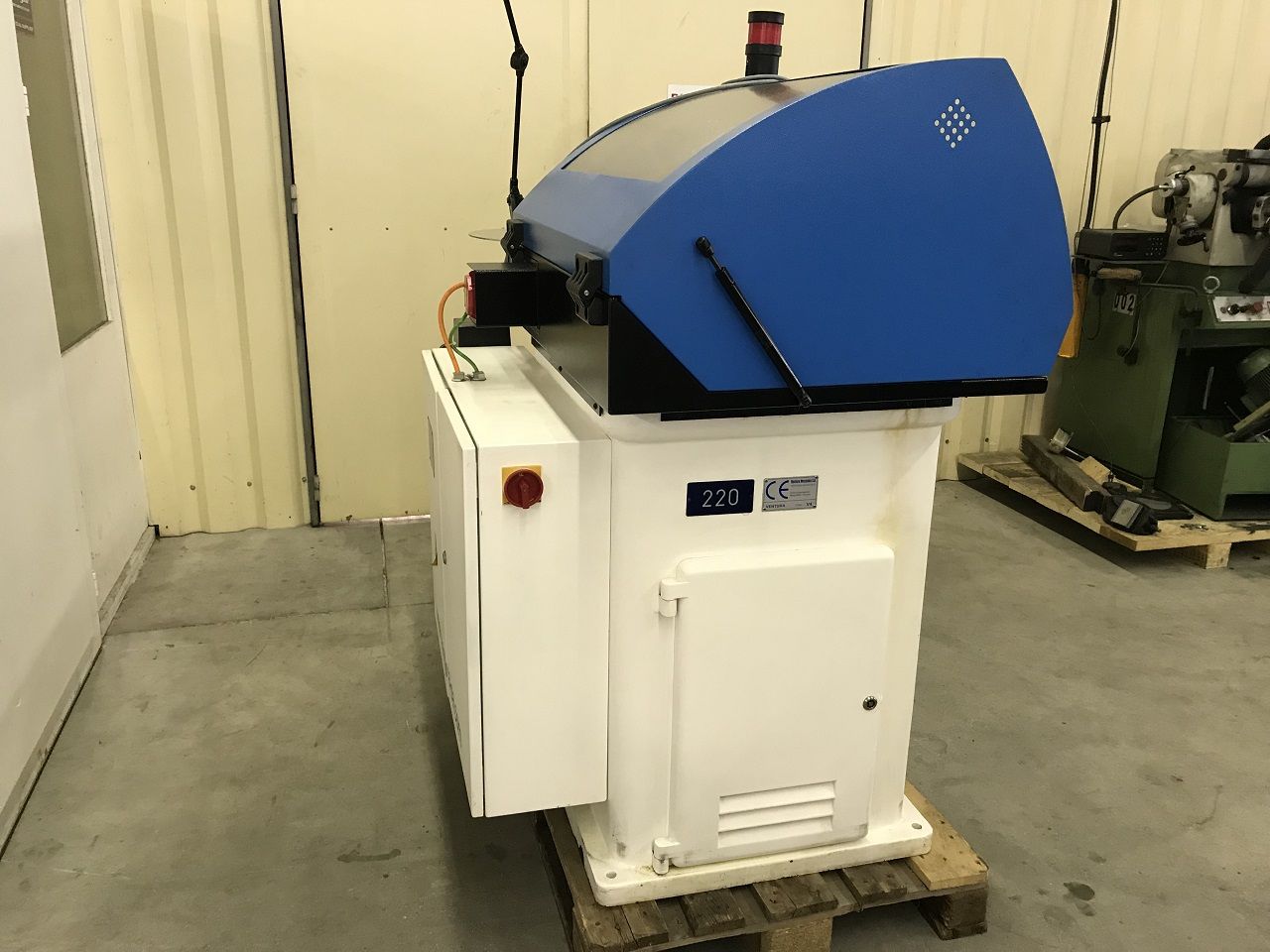 Lathes (CNC and Manual)/AUTOMATIC TURNING LATHE ESCO-VENTURA TYPE D4-FLEXCAM V4