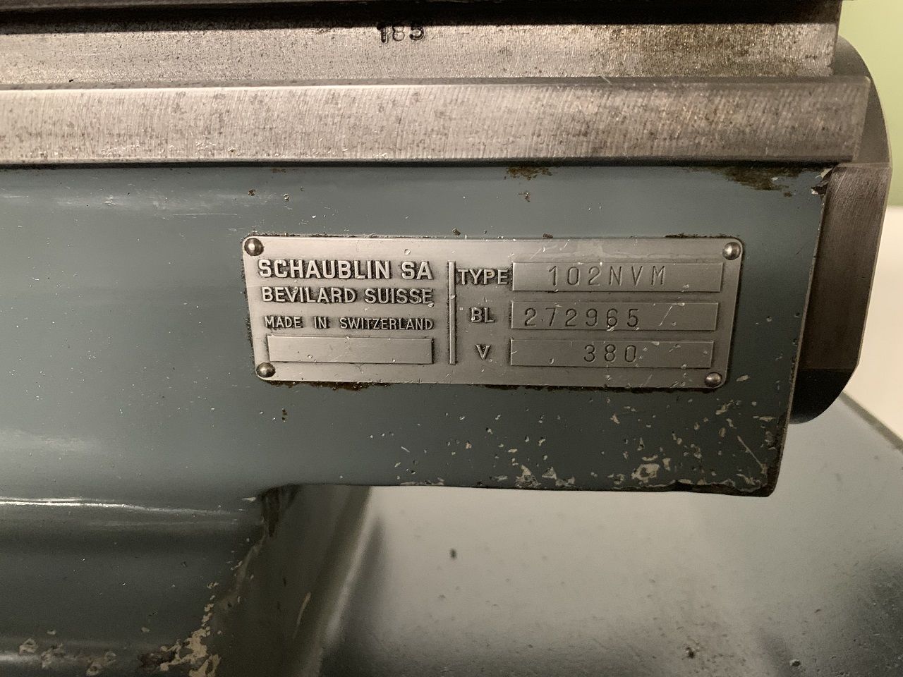 Lathes (CNC and Manual)/LEADSCREW LATHE SCHAUBLIN TYPE 102N-VM W-20