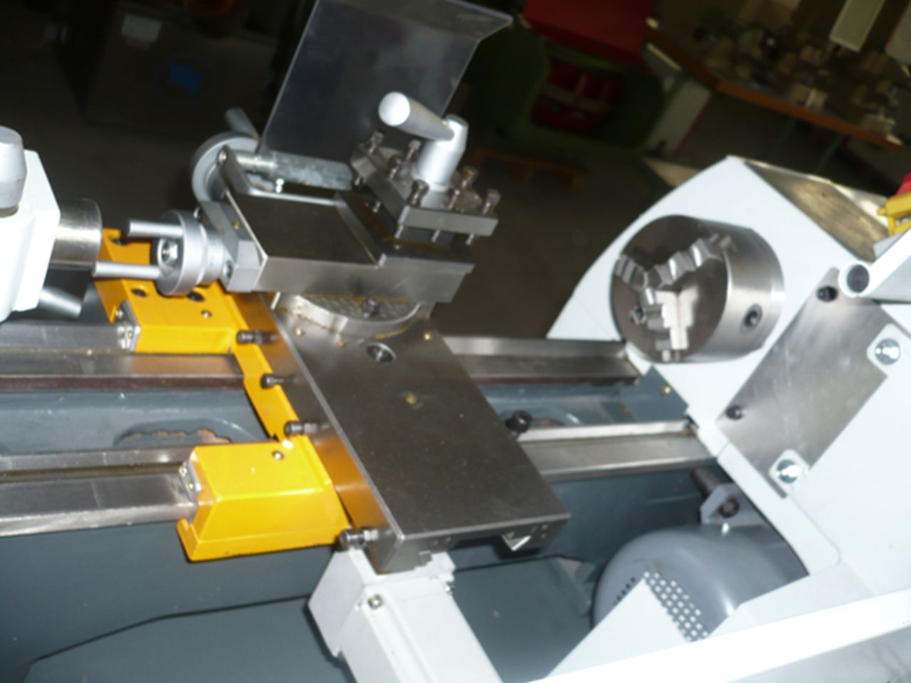 CNC Lathes/CNC LATHE QUANTUM TYPE D210X400
