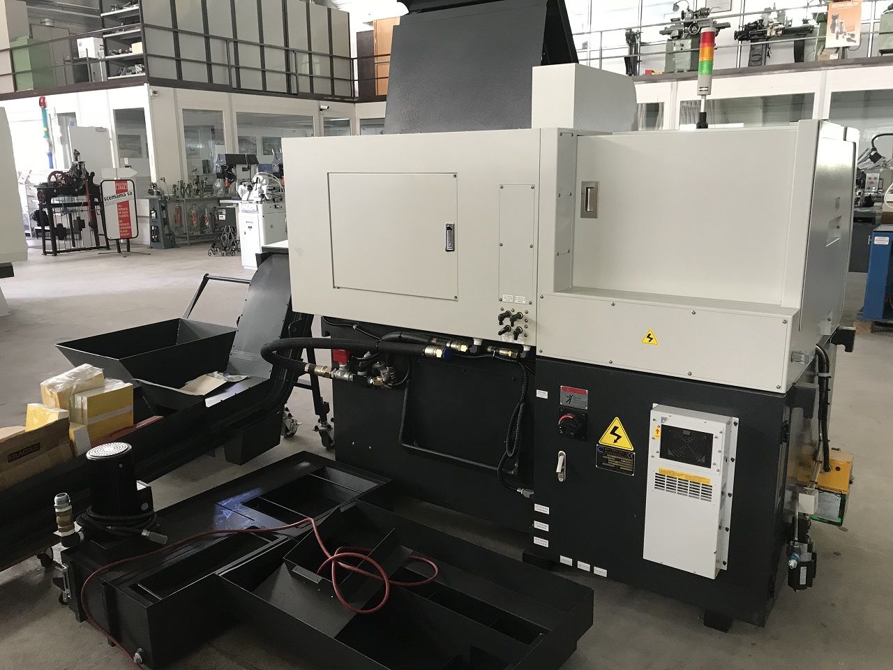 CNC Lathes/AUTOMATIC CNC-LATHE JINN FA TYPE JSL-20AB