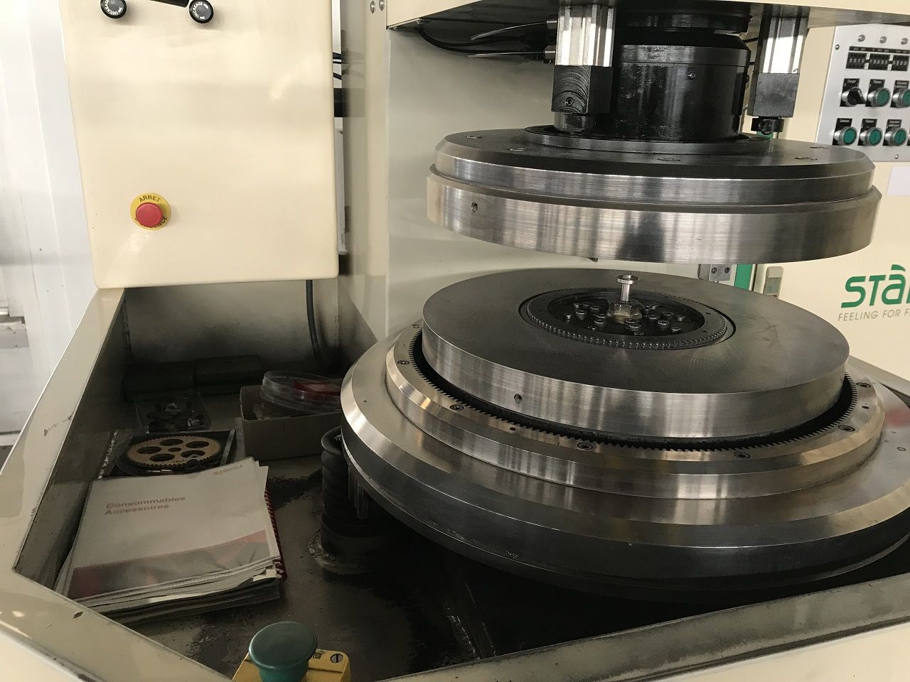 Electro Discharge Machining/SURFACE LAPPING MACHINE STAEHLI TYPE DLM-450