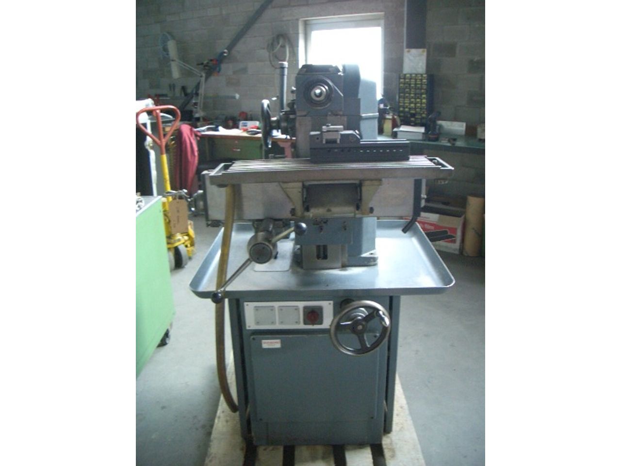 Milling/UNIVERSAL MILLING MACHINE ACIERA F-3
