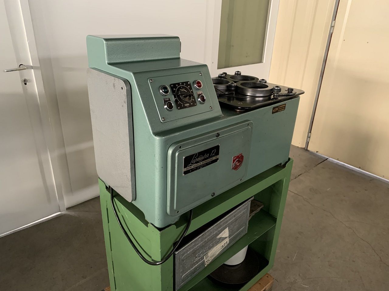 Lapping/SURFACE LAPPING MACHINE LAPMASTER TYPE 12