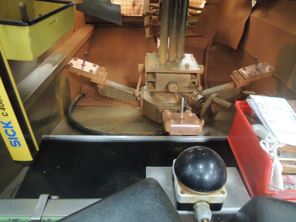 Miscellaneous/INTERFLUX EFW 400 E