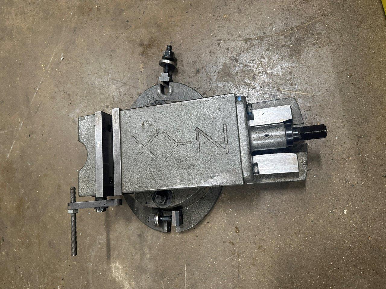 Vise/Used XYZ Machine Vice (4821)