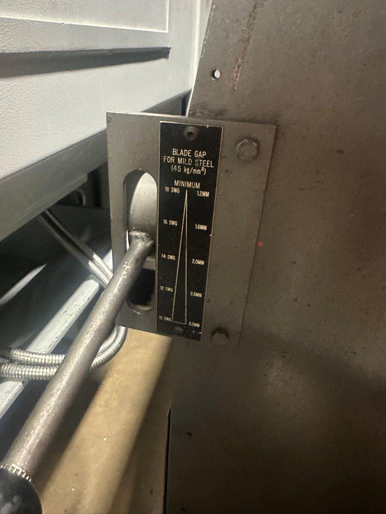 Shearing/Used Walton WPG/1250/3 mechanical shear (4879)