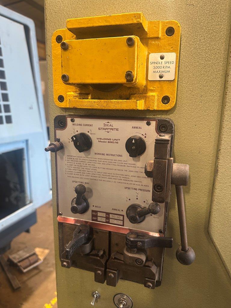 Vertical Bandsaws/Used Startrite 30RWS Vertical Bandsaw (4896)