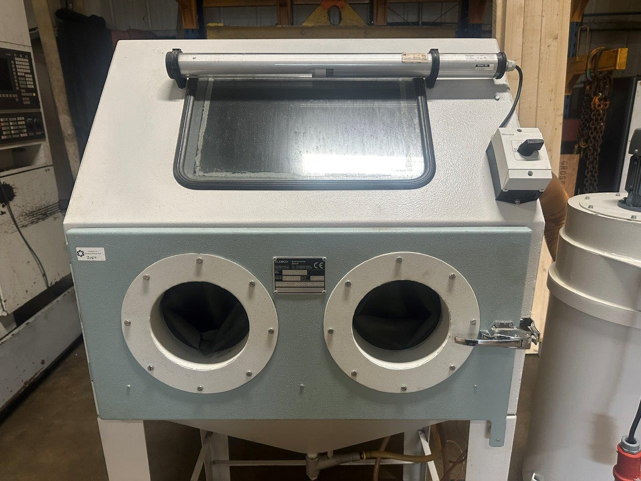Finishing/Used Clemco Blast Cabinet (4816)