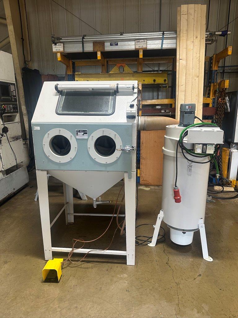 Finishing/Used Clemco Blast Cabinet (4816)