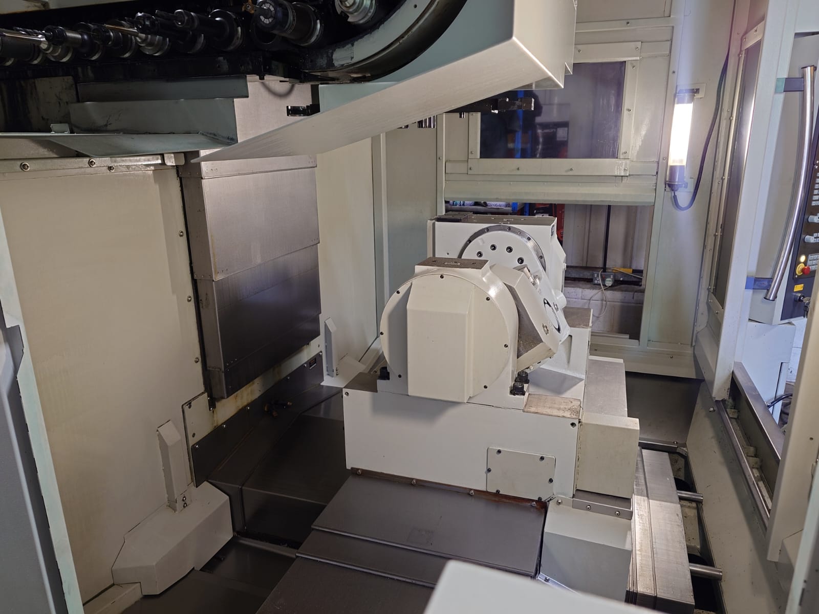 Vertical Machining Centres/Used Hardinge XR300 5AX 5-axis CNC Machining Centre (4526)