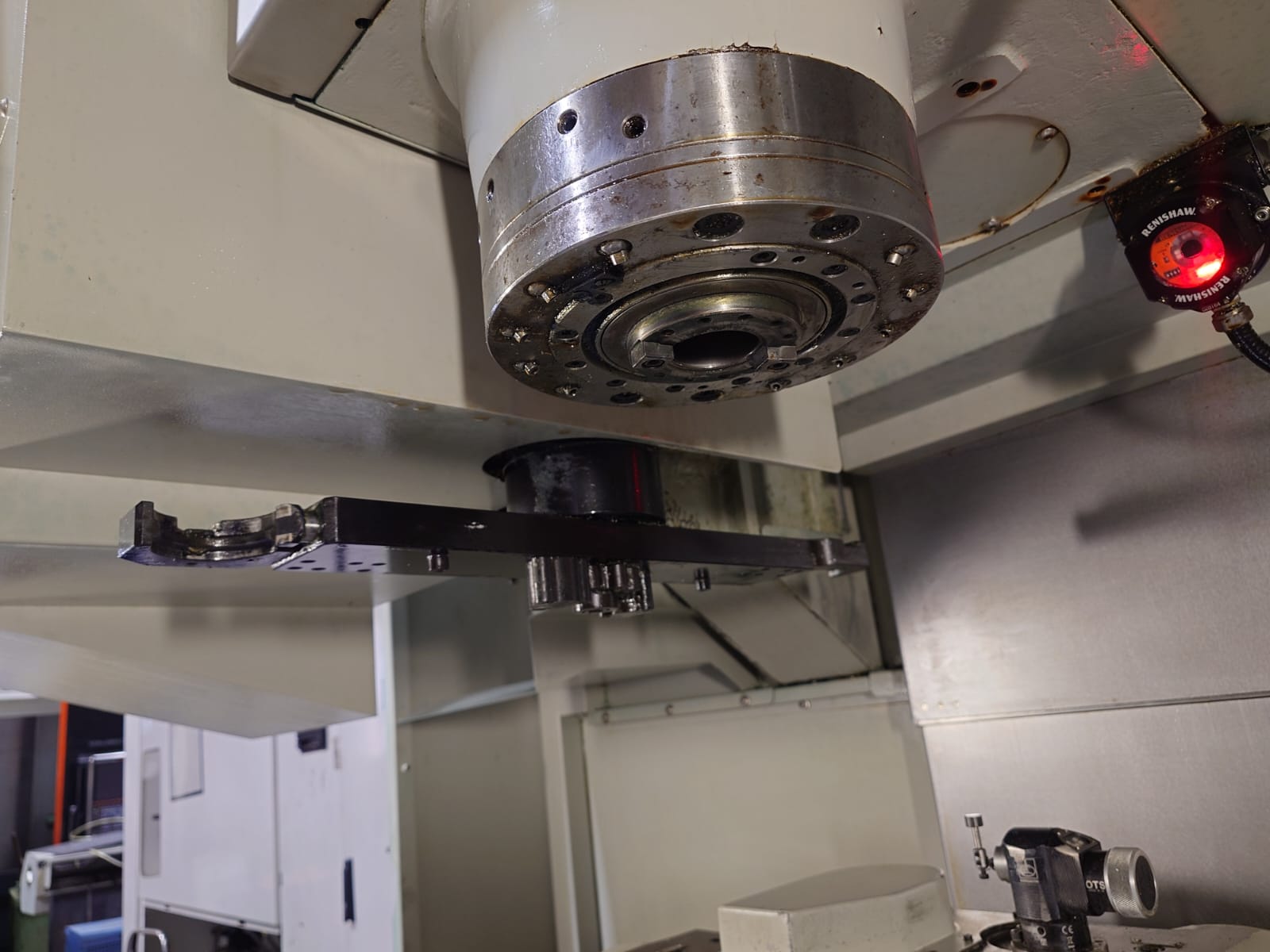 Vertical Machining Centres/Used Hardinge XR300 5AX 5-axis CNC Machining Centre (4526)